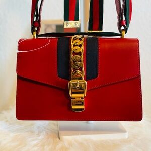 🔥SEND OFFER 🔥Elegant Red Gucci bag Shoulder/crossbody bag